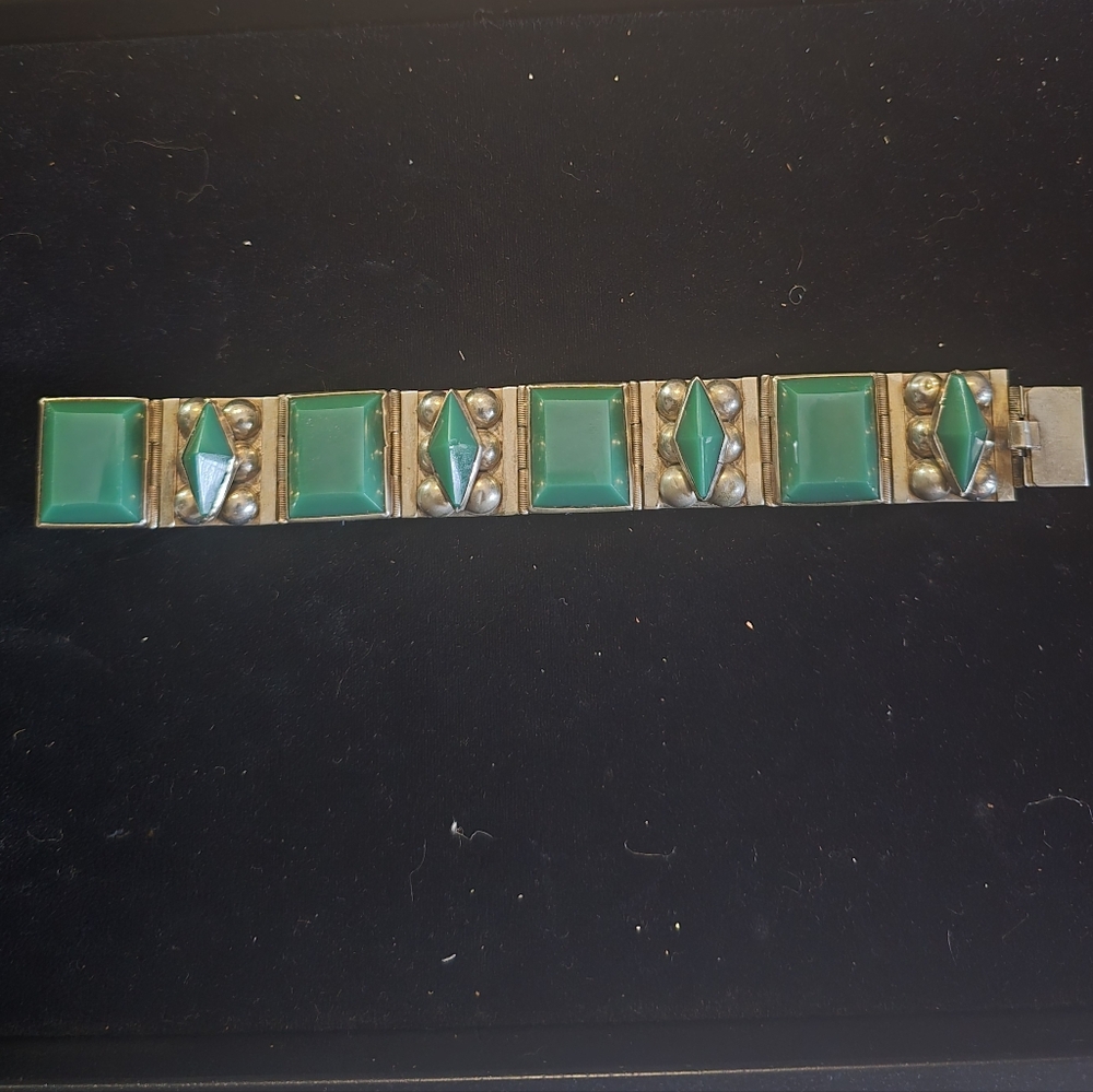 Vintage Taxco Sterling Silver Articulated Bracelet with Green Stones